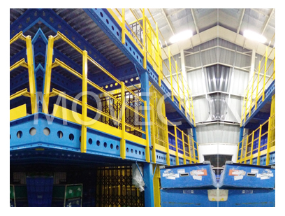 double-mast-hydraulic-goods-lift